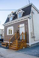 WOW Luxury Suites - Halifax Downtown