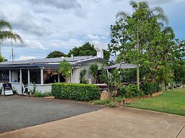 Y Motels Yarraman