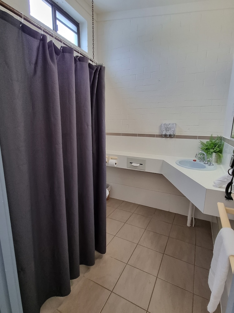 Y Motels Yarraman