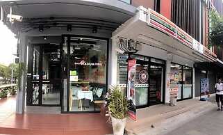 Siam Stadium Hostel