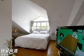 Nunu Haus Guest House