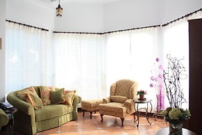 Nunu Haus Guest House