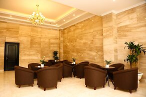 New Era Hotel & Spa