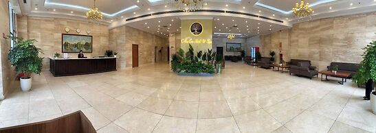 New Era Hotel & Spa