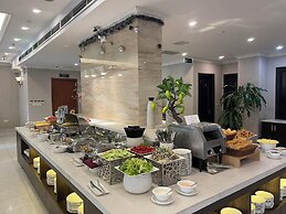 New Era Hotel & Spa