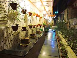 Hotel Chaman Palace