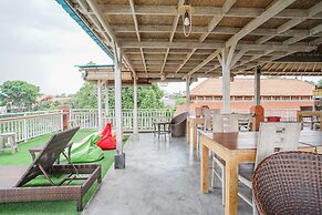 Kememai Hostel
