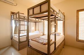 Kememai Hostel