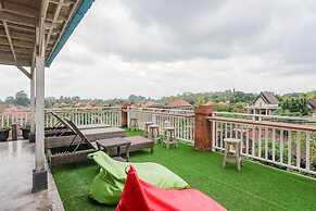 Kememai Hostel