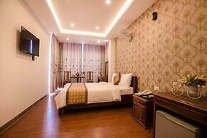 Y Linh Hotel