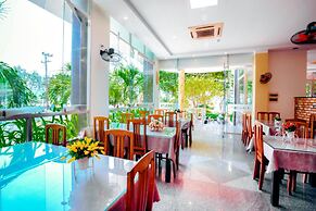 Y Linh Hotel
