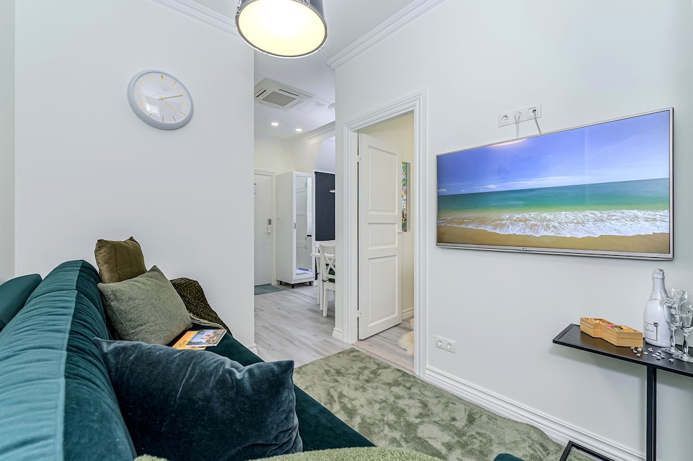 Harbor Black Pearl Apartments