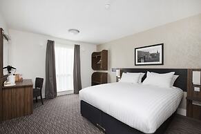 Spring River Ebbsfleet by Marston's Inns