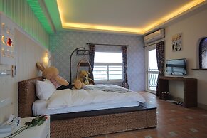 Lighthouse B&B