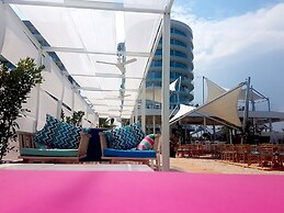 White Tower Mamaia