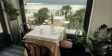 Hotel Lido di Angera