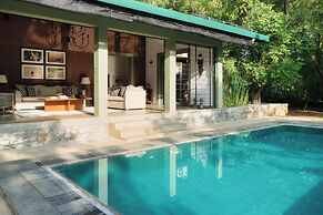 Neem Tree House