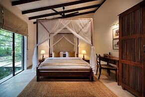 Neem Tree House