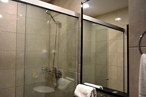 Premium Suites Deluxe Aparthotel Equipetrol