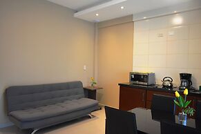 Premium Suites Deluxe Aparthotel Equipetrol
