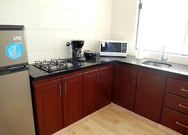 Premium Suites Deluxe Aparthotel Equipetrol