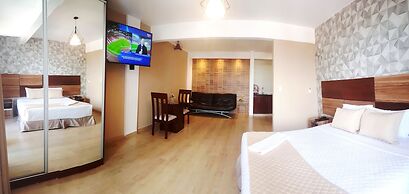Premium Suites Deluxe Aparthotel Equipetrol