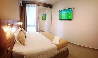 Premium Suites Deluxe Aparthotel Equipetrol
