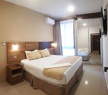 Premium Suites Deluxe Aparthotel Equipetrol