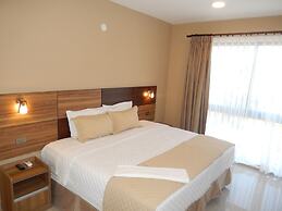 Premium Suites Deluxe Aparthotel Equipetrol
