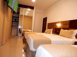 Premium Suites Deluxe Aparthotel Equipetrol
