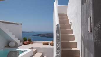 Globe Suites