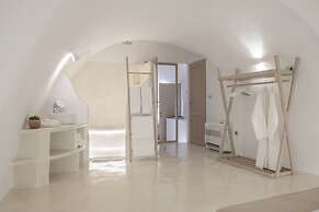 Globe Suites