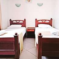 Regency Park Hotel