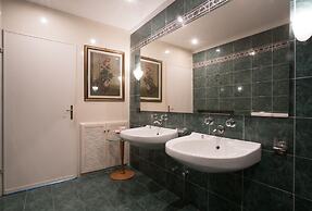 Villa Shelley Boutique Hotel