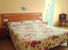 Hostal Urgell