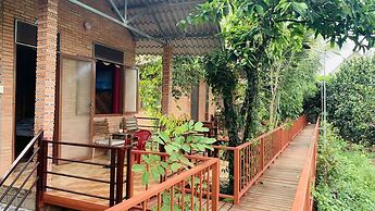 Gibbon Singing Homestay