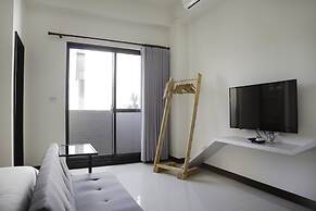 K&B Happy Hostel