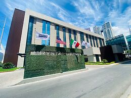 Krystal Urban Monterrey San Jerónimo