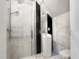 Sweet Suite Apart
