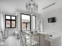 Sweet Suite Apart