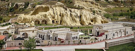 Seraphim Cave Suites & Spa