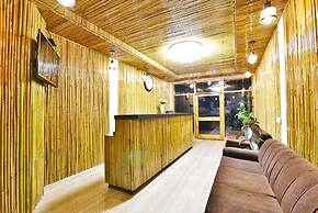 Kapoor Resort