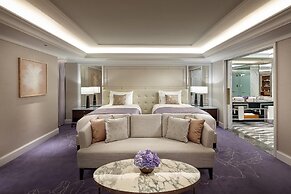 Lotte Hotel Seoul Executive Tower