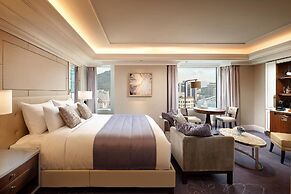 Lotte Hotel Seoul Executive Tower