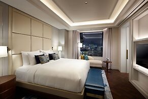 Lotte Hotel Seoul Executive Tower