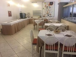 Hotel Myriam