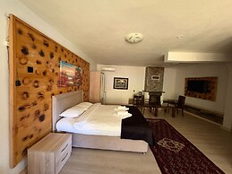Pinar Kir Evi