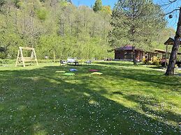 Pinar Kir Evi