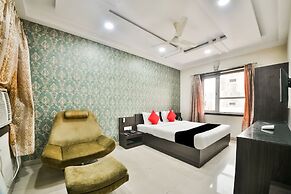 Hotel Flowers Inn