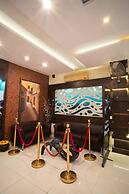 Hotel Flowers Inn